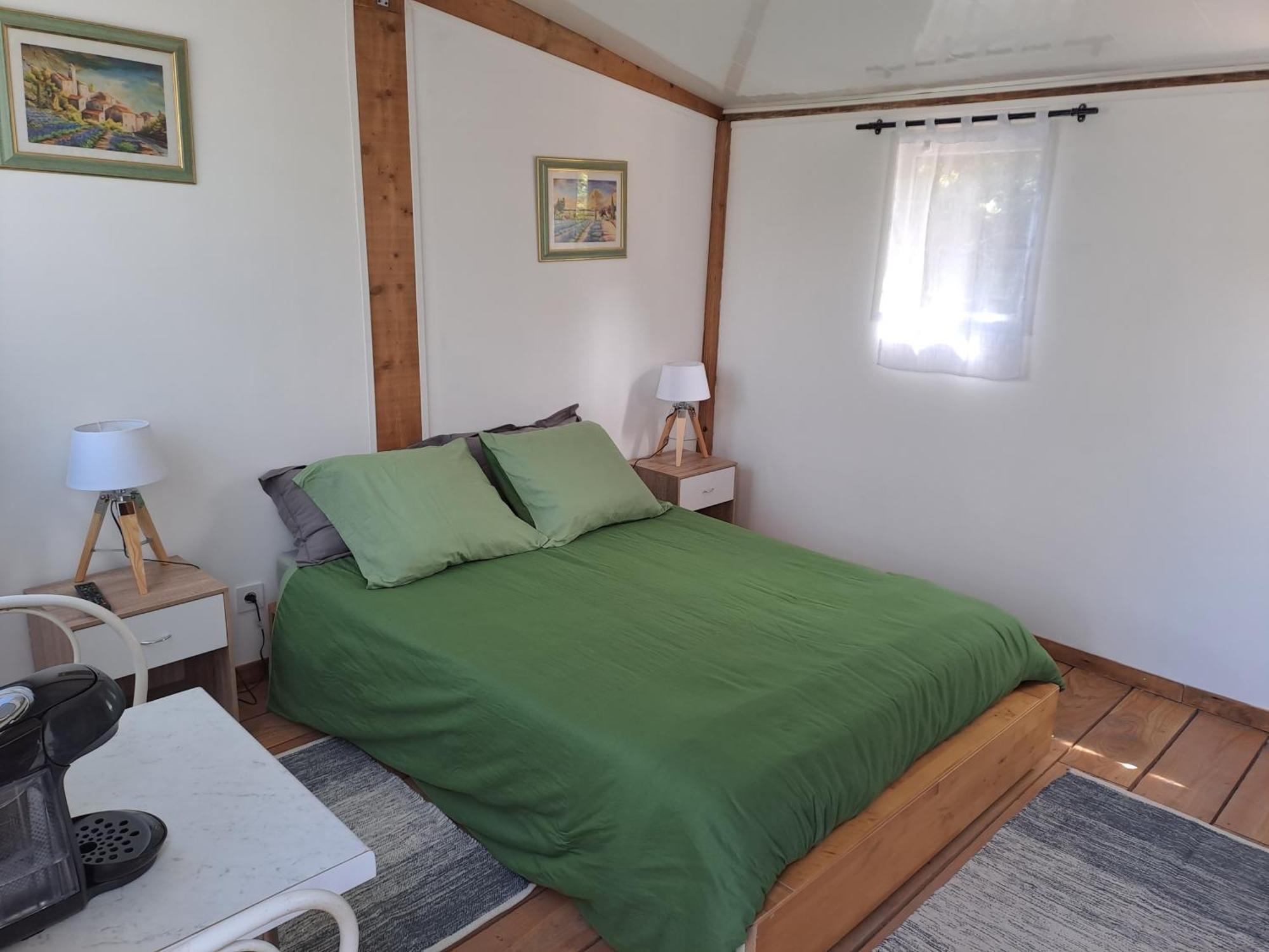 Chambre Basilic 2P, 2 Nuits Max, Dans Petit Chalet 6Km Du Festival De Piano De La Roque D'Antheron Rognes 외부 사진